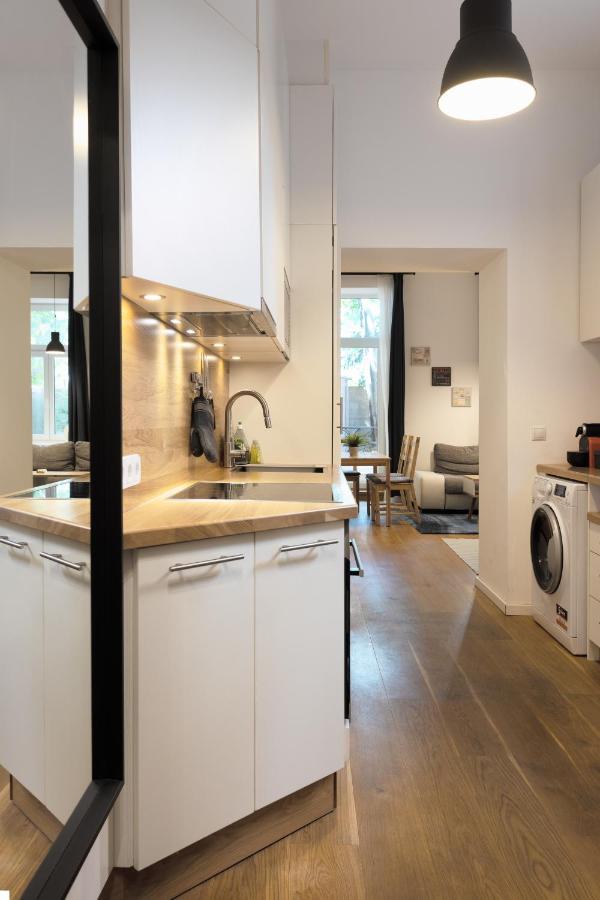 Cozy Apartment, 2 Private Terraces, 8 Min To City Center Виена Екстериор снимка